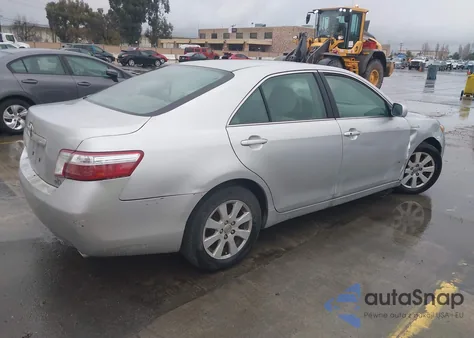 2008 Toyota Camry Hybrid z USA, uszkodzony, nr VIN 4T1BB46K88U036215